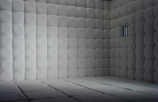 File:Padded room.jpg