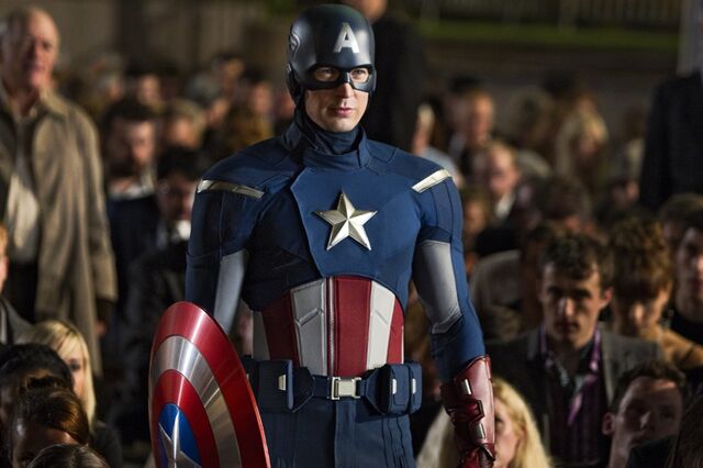 Datei:The-avengers-chris-evans-captain-america-image.jpg