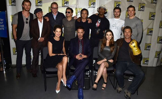 Datei:Full-cast-avengers-age-of-ultron-770x470.jpg