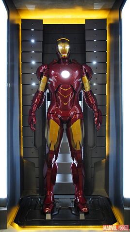 Datei:Iron Man Armor MK IV.jpg