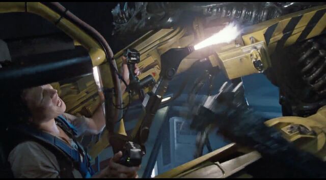 File:Ripley uses Power Loader welder 2.jpg