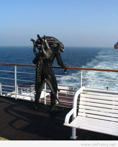 File:Alien-Halloween-costume.jpg