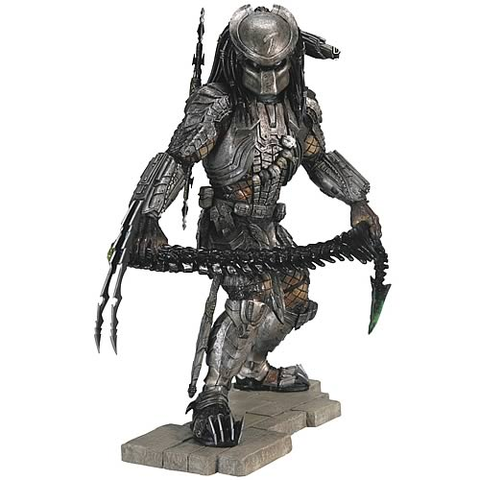File:Scar Uses Tail Weapon.bmp