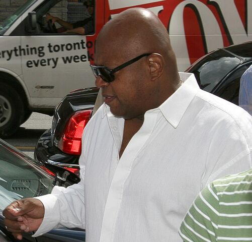 ファイル:CharlesSDutton07TIFF.jpg