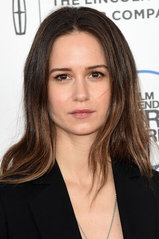File:Katherine Waterston.jpg