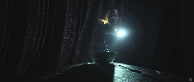 File:Holloway alternate tomb shot.jpg