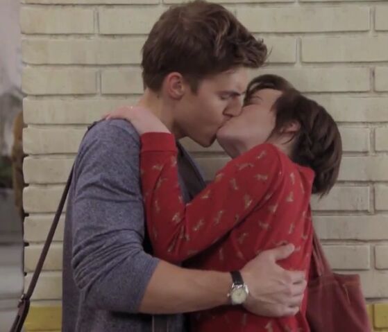 File:Jollin Affair Kiss 3.jpeg