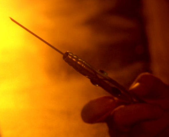File:Centauri Assassination device.png