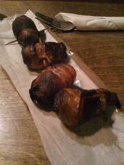 450px-Bacon wrapped almond-stuffed dates