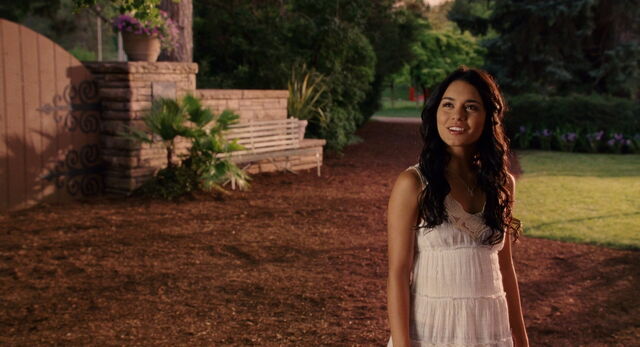 File:Hsm-3-disneyscreencaps.com-10072.jpg