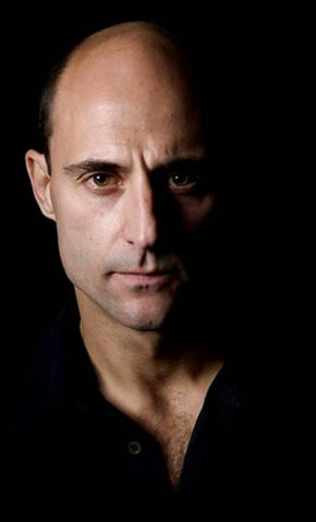 File:Mark-strong.jpg