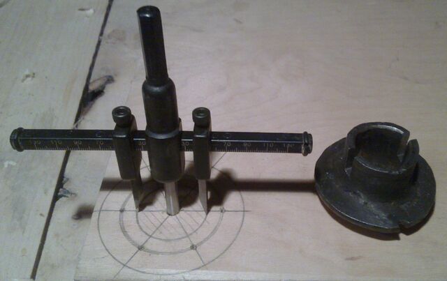 File:Making washer rim hole template - 03.jpg