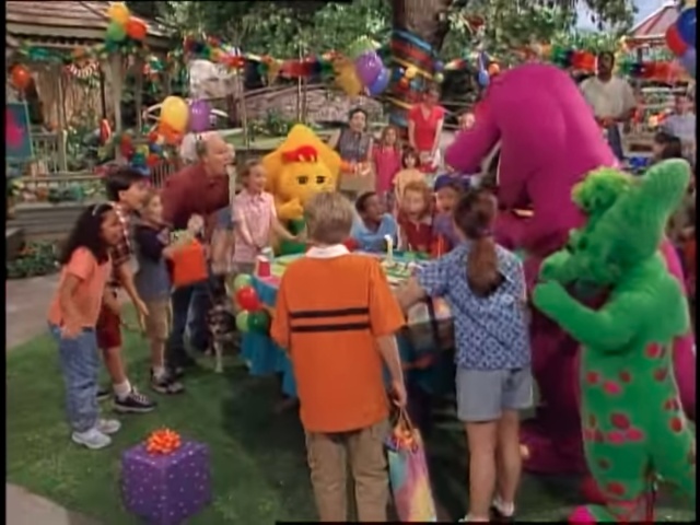 barney and friends happy birthday barney min barney and friends happy birthday barney min