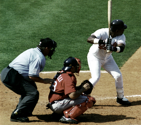 File:Sosa at bat.png