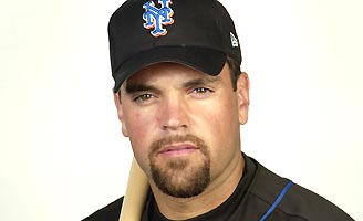 File:Mike-piazza.jpg
