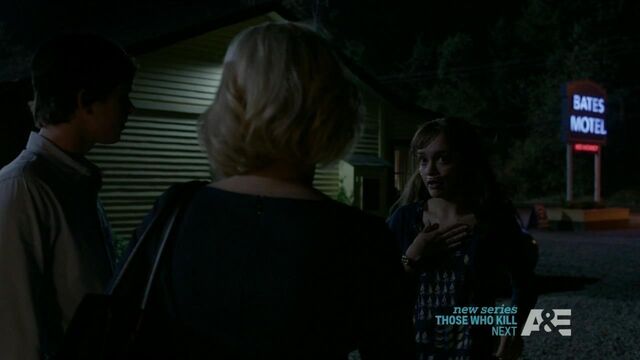 File:ShadowofaDoubtS2EP2 244.jpg