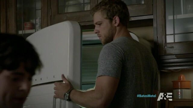 File:ShadowofaDoubtS2EP2 56.jpg