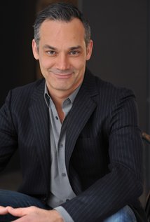 Todd Thompson