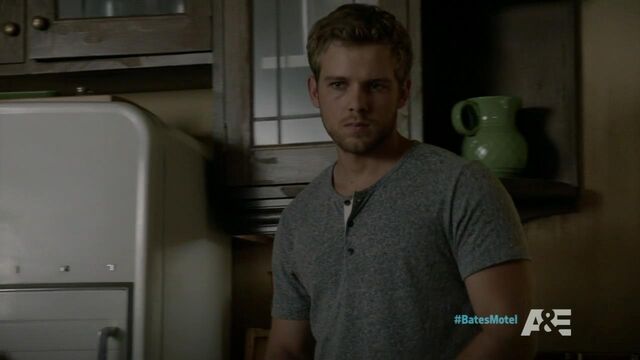File:ShadowofaDoubtS2EP2 57.jpg