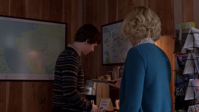 File:BatesMotel208-0130.jpeg