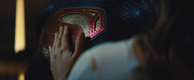 File:Batman v Superman 24.png