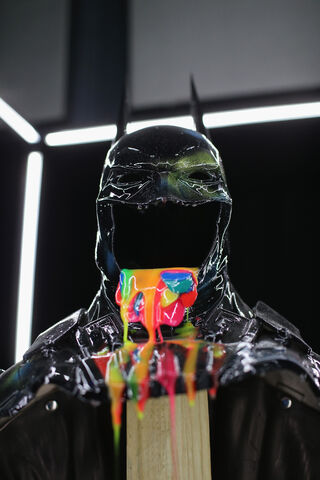 File:SDCC2014-Batman-Cape-Cowl create Art Exhibit 452636014.jpg