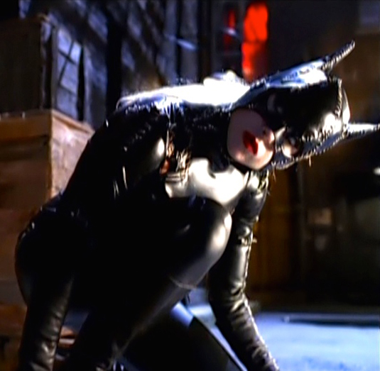 Catwoman (Birds of Prey) | Batman Wiki | Fandom powered by ...