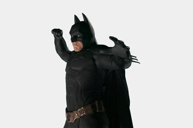 File:Batsbegins001.jpg