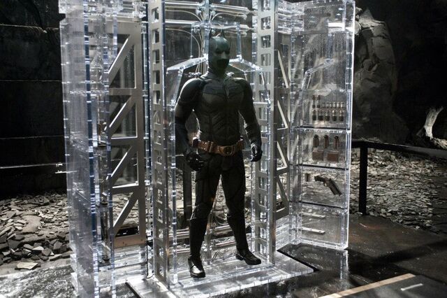 File:TDKR Batsuit.jpg