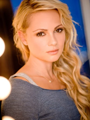 Beatrice Rosen | Batman Wiki | Fandom powered by Wikia