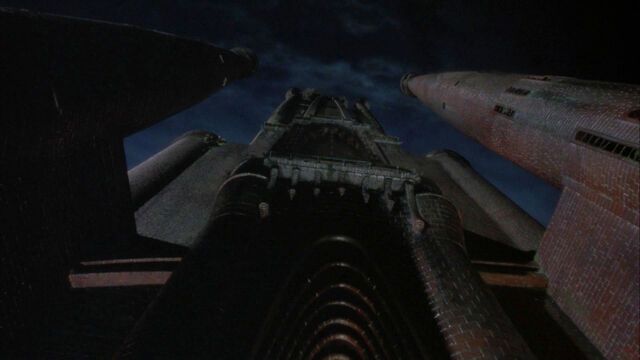 File:Screen1989Cathedral1.jpg