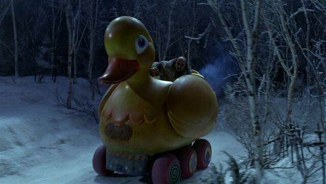 File:608358-duckcarpenguinburton-620x.jpg
