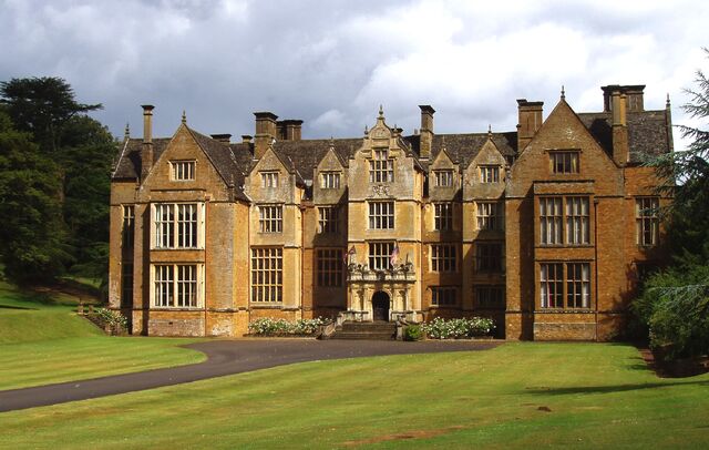 File:Wayne Manor.jpg