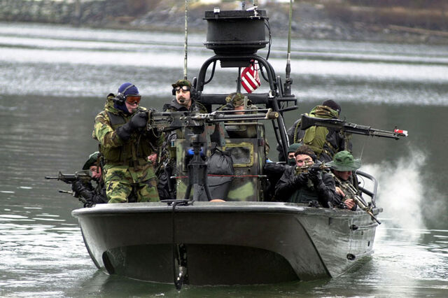 File:PatrolBoatLightIRL.jpg
