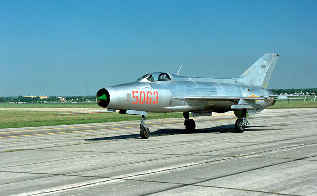 File:MiG-21.jpg