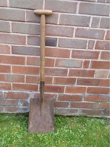 File:450px-Aa shovel01.jpg