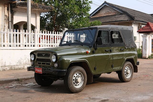 File:UAZ-469 Real.jpg