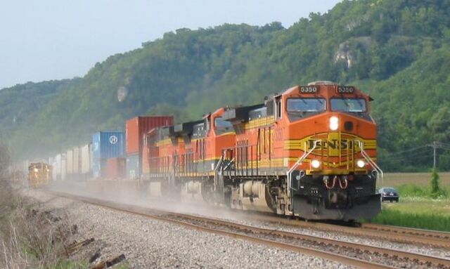 File:Train IRL.jpg