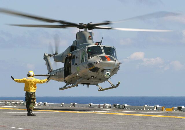 File:UH-1Y.jpg