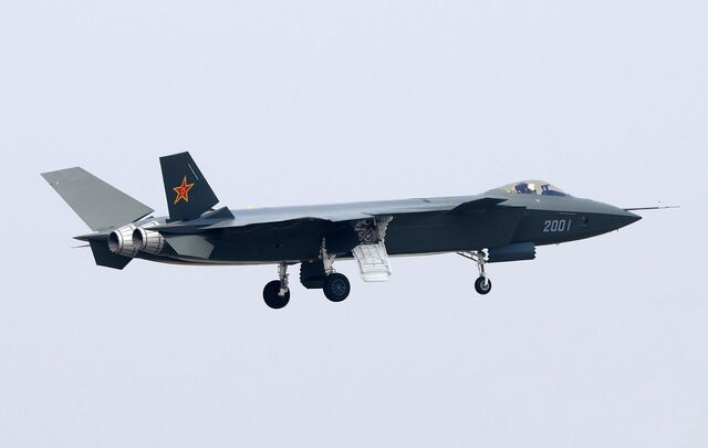 File:Chengdu J20.jpg