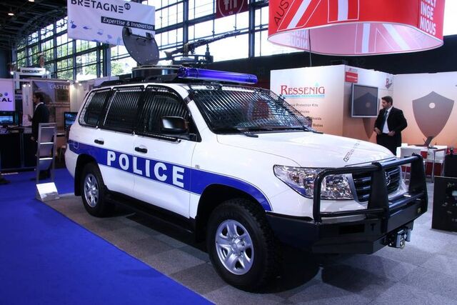 File:Intervention SUV irl.jpg