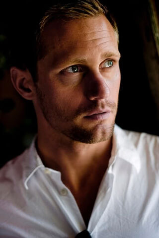 File:AlexanderSkarsgard-17.jpg