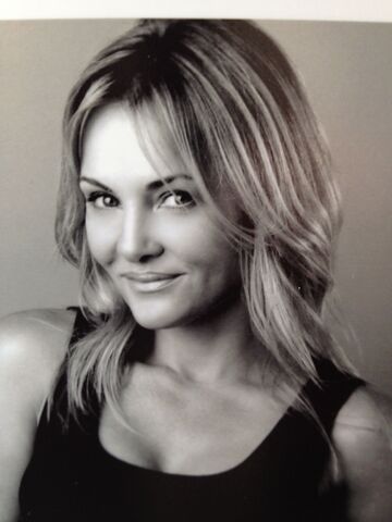 File:Jennifer Campbell 2013-12-03 15-57.jpg