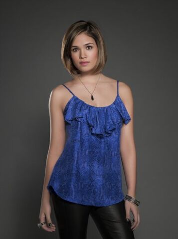 File:Heather-season1-promo-pic.jpg
