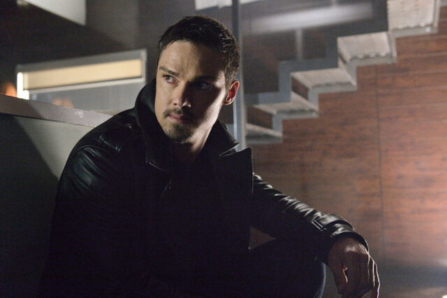 File:2x11 stills1.jpg