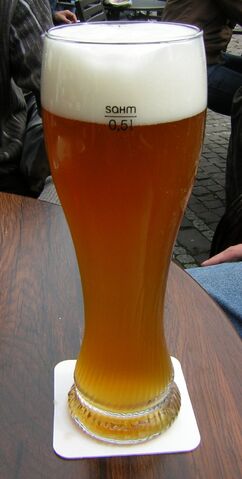 File:Weizenbier.jpg