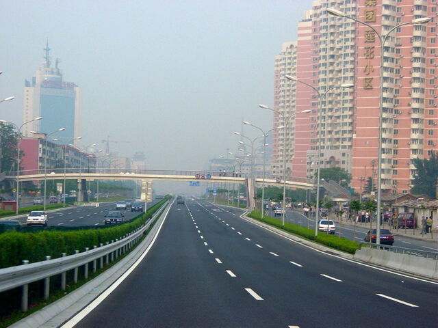 File:LianhuachiWRd Term1 GFDL.jpg