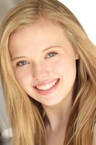 File:Lauren-taylor.jpg