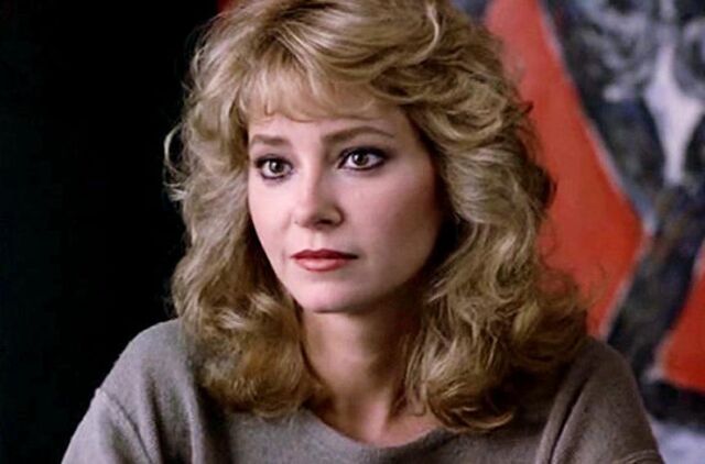 File:Gal-beverly-lisa-eilbacher-jpg-1-.jpg