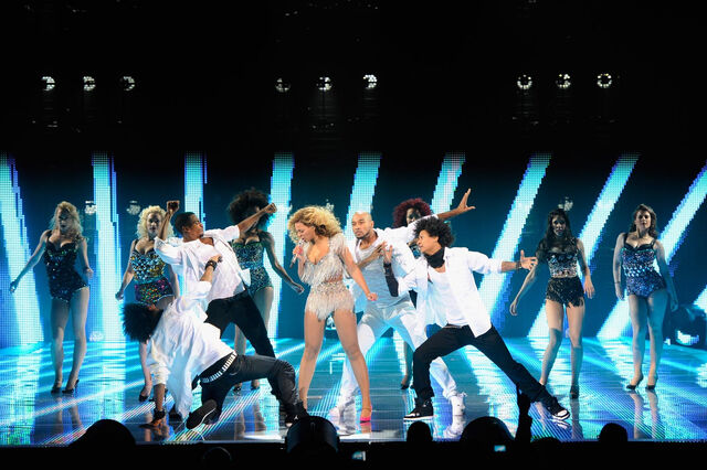 File:RevelSlideshow6.jpg